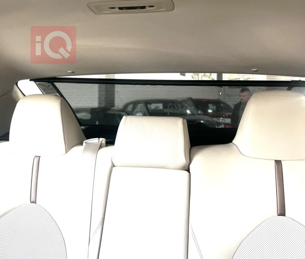 تۆیۆتا کامری